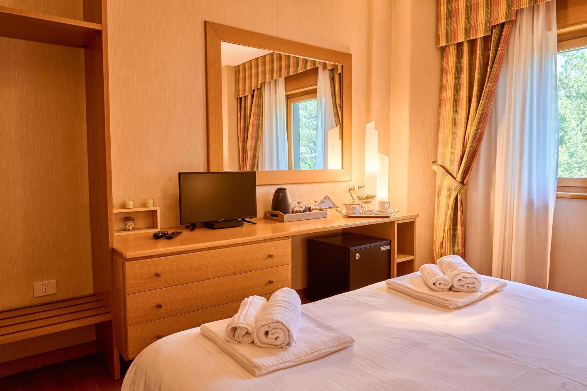 קמיליאטלו סילאנו Hotel Camigliatello מראה חיצוני תמונה
