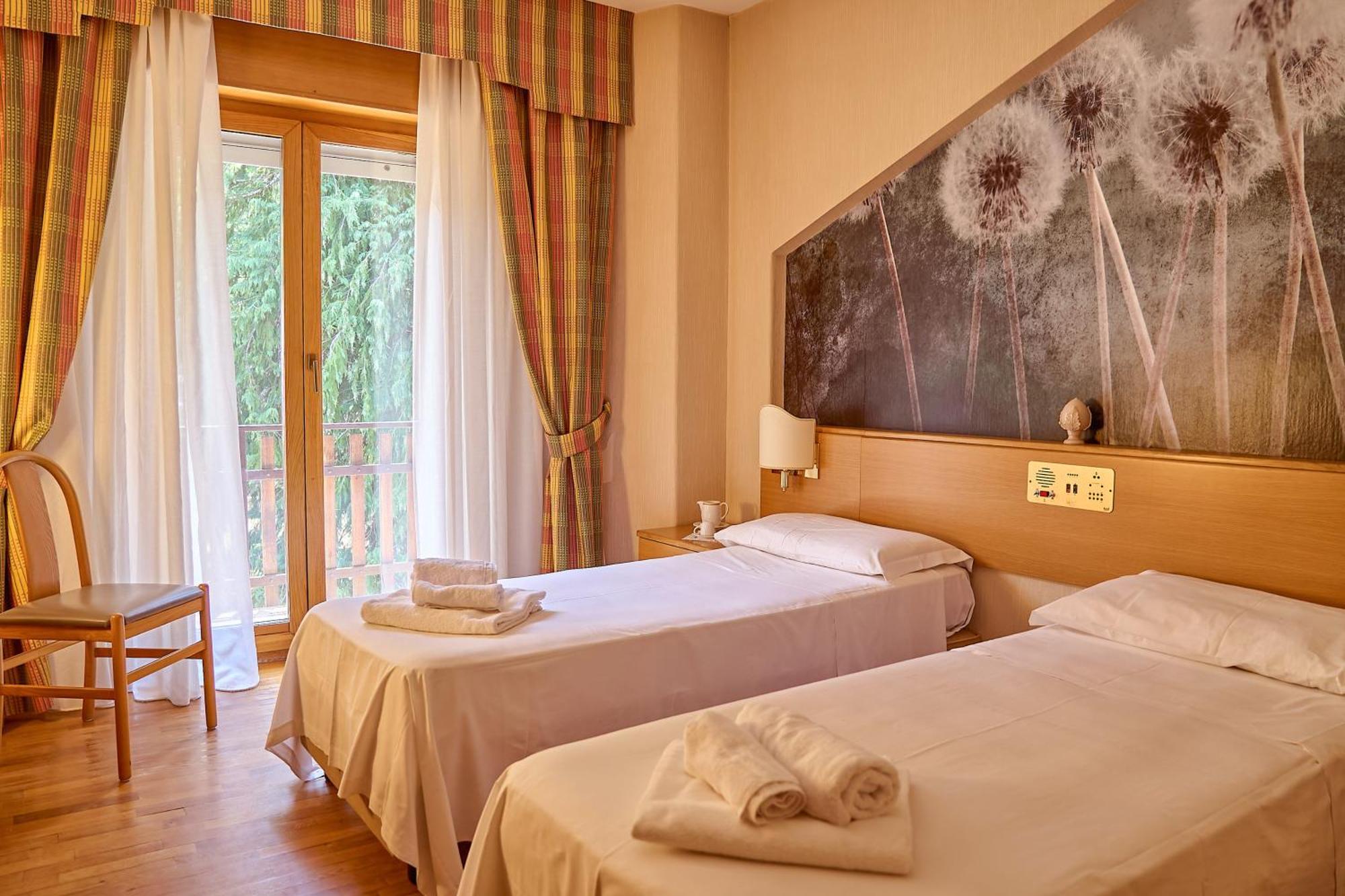 קמיליאטלו סילאנו Hotel Camigliatello מראה חיצוני תמונה