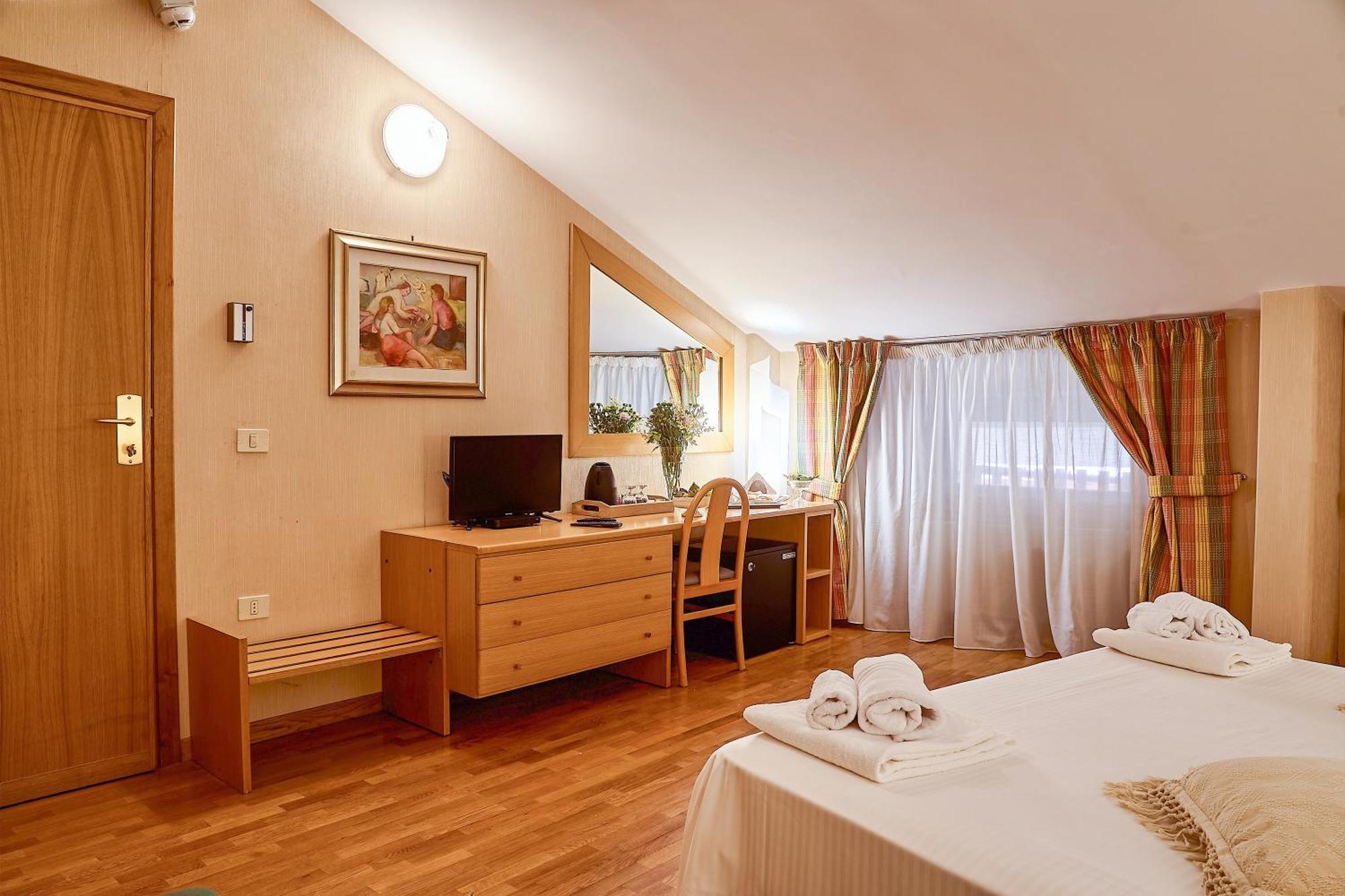 קמיליאטלו סילאנו Hotel Camigliatello מראה חיצוני תמונה