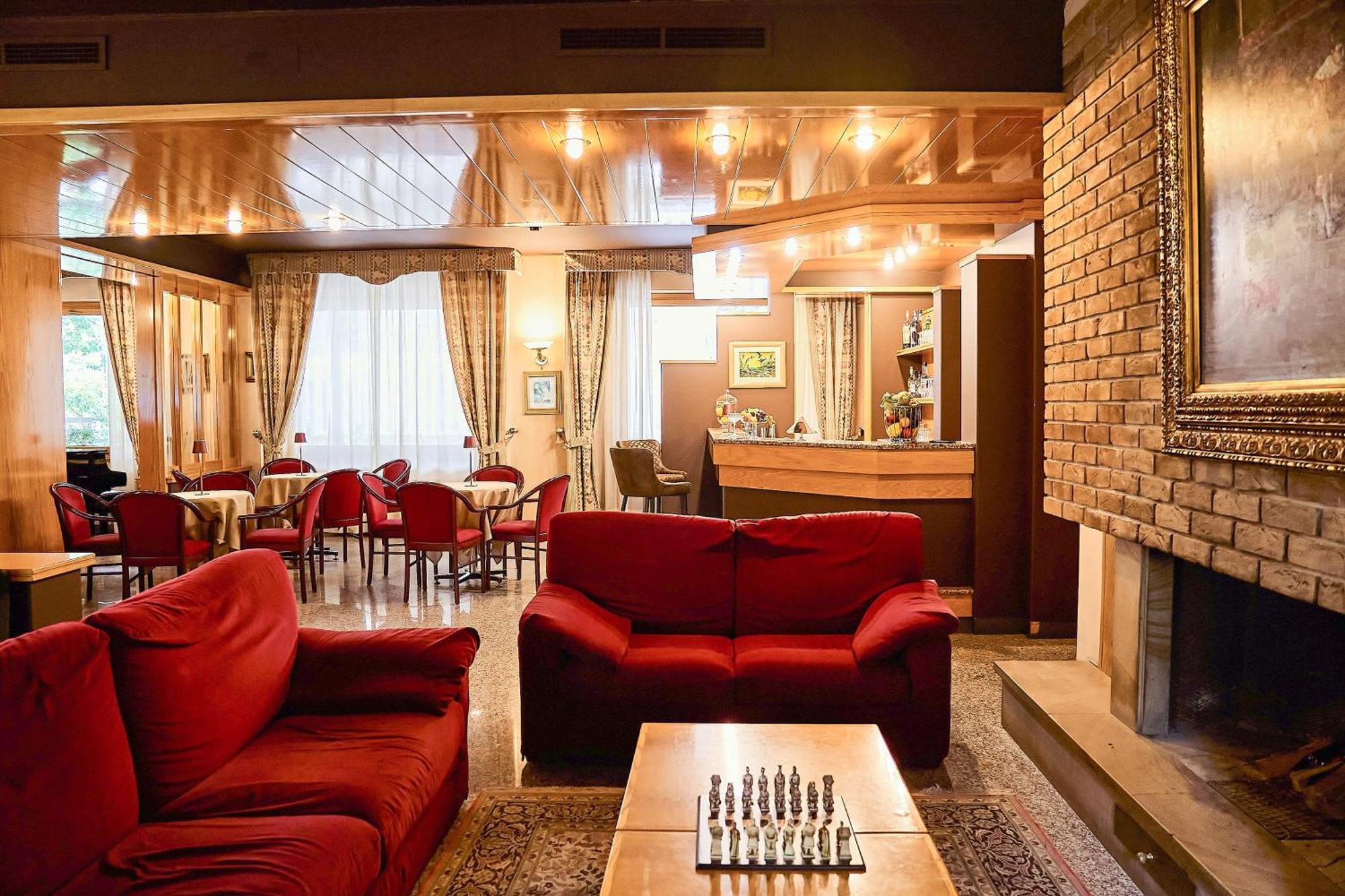 קמיליאטלו סילאנו Hotel Camigliatello מראה חיצוני תמונה