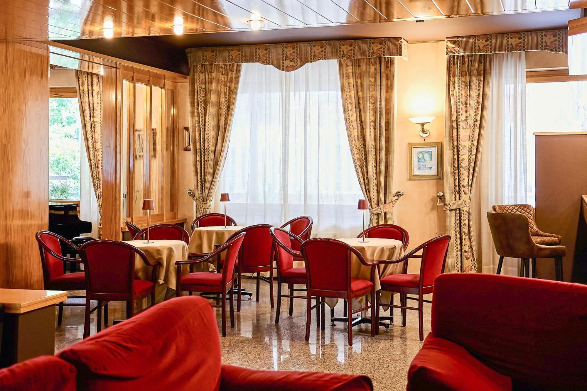 קמיליאטלו סילאנו Hotel Camigliatello מראה חיצוני תמונה