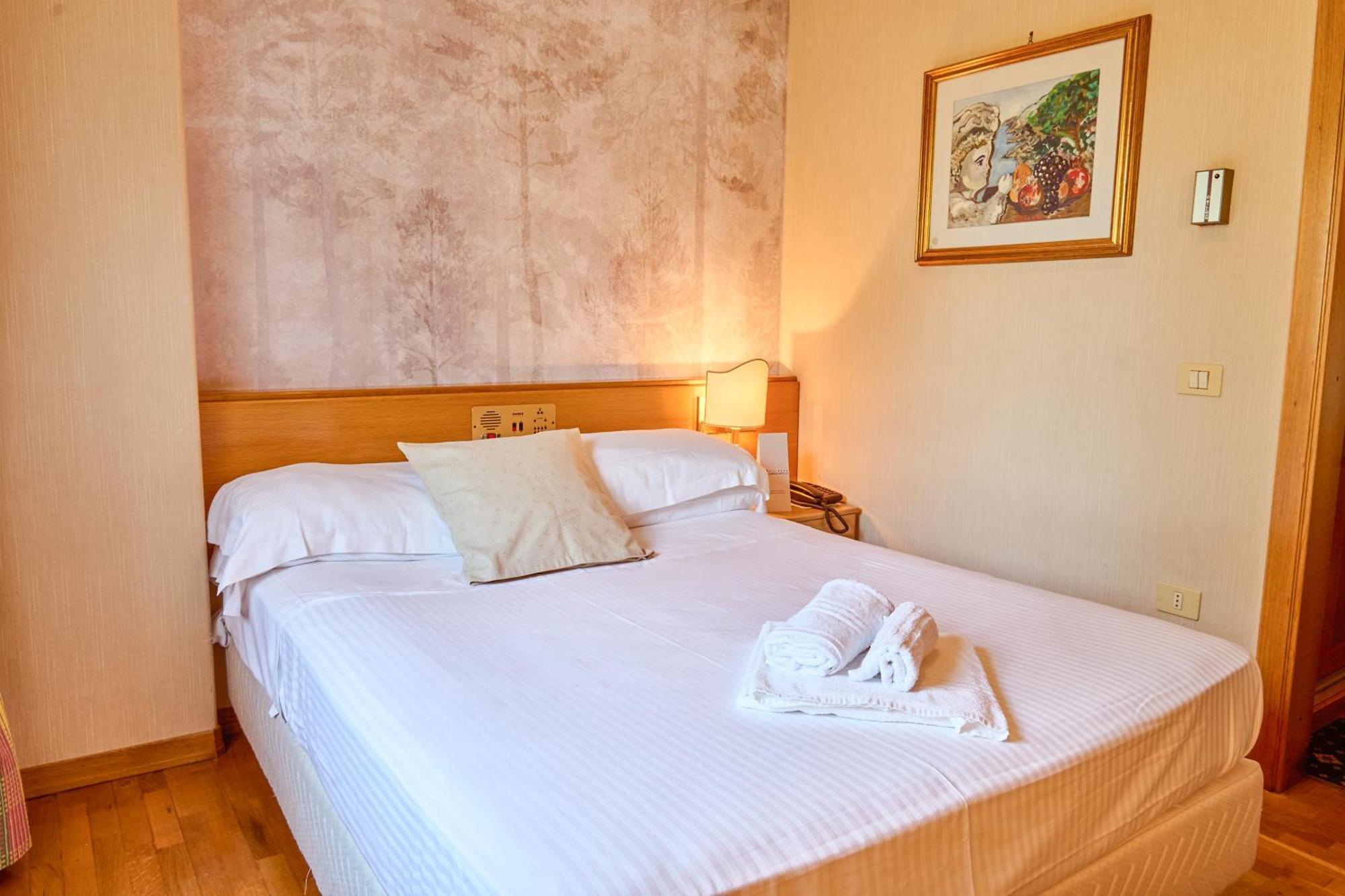 קמיליאטלו סילאנו Hotel Camigliatello מראה חיצוני תמונה